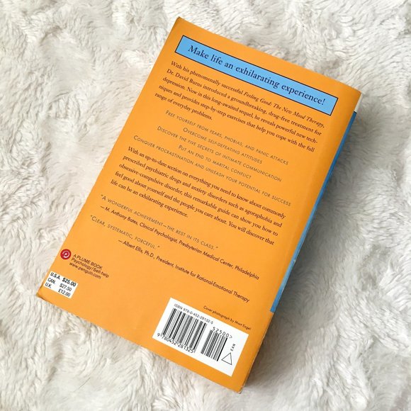 'The Feeling Good Handbook' Second Copy Softcover By David D. Burns - Picture 2 of 7